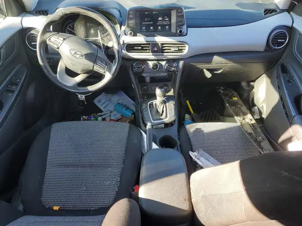 KM8K2CAA8MU707918 2021 HYUNDAI KONA - Image 8