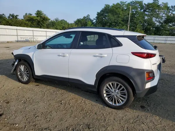 KM8K2CAA8MU724766 2021 HYUNDAI KONA - Image 2