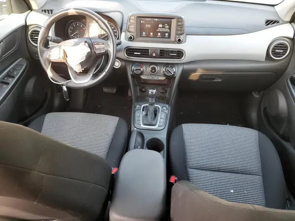 KM8K2CAA8MU724766 2021 HYUNDAI KONA - Image 8