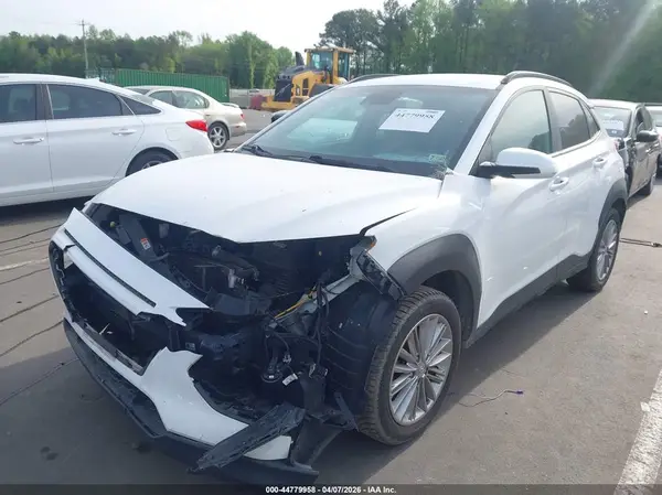 KM8K2CAA8MU734293 2021 HYUNDAI KONA - Image 2