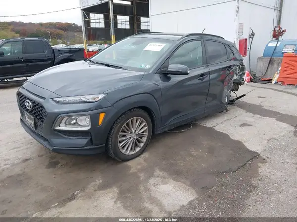 KM8K2CAA8MU740188 2021 HYUNDAI KONA - Image 2