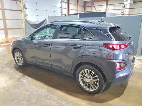 KM8K2CAA8MU748257 2021 HYUNDAI KONA - Image 2