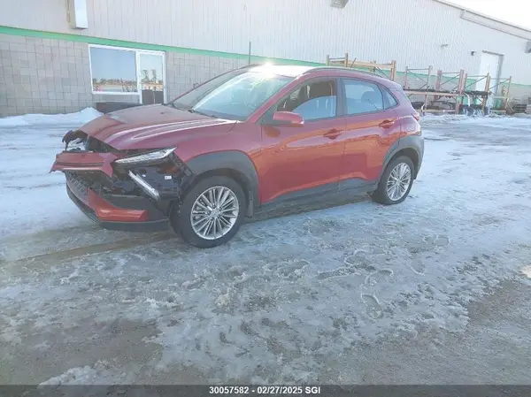 KM8K2CAA8MU751613 2021 HYUNDAI KONA - Image 2