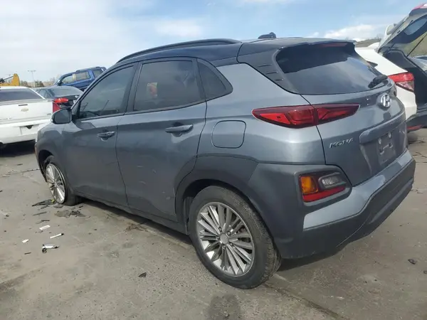 KM8K2CAA9JU075913 2018 HYUNDAI KONA - Image 2