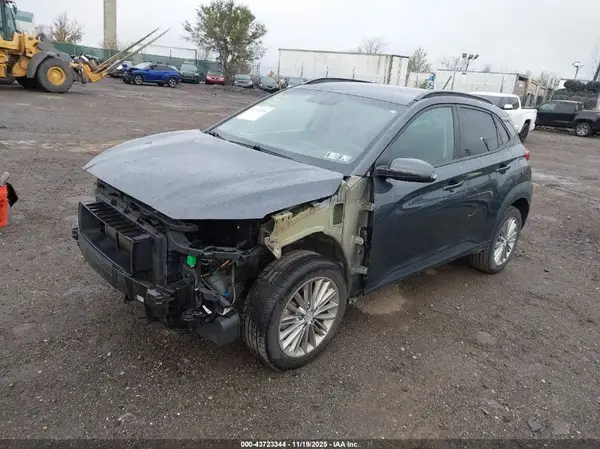 KM8K2CAA9JU154997 2018 HYUNDAI KONA - Image 2