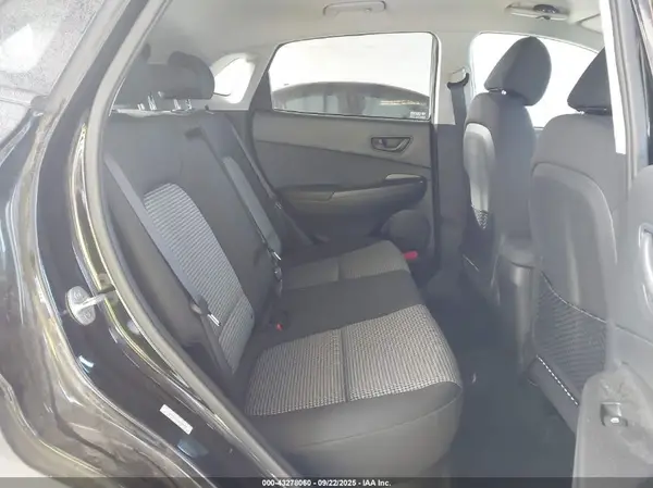 KM8K2CAA9LU399088 2020 HYUNDAI KONA - Image 8