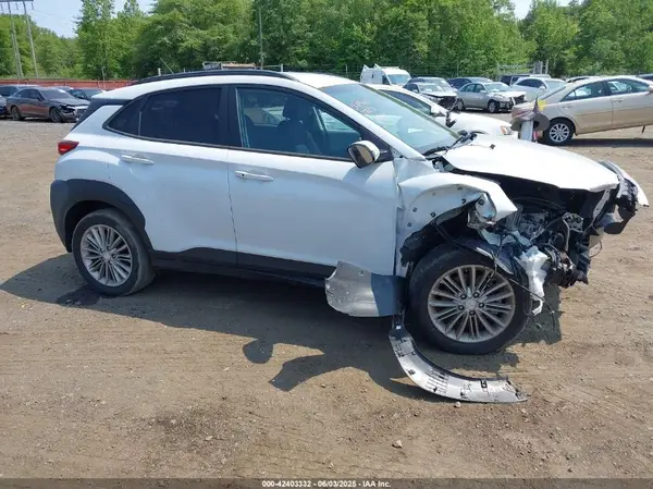 KM8K2CAA9MU615281 2021 HYUNDAI KONA - Image 1