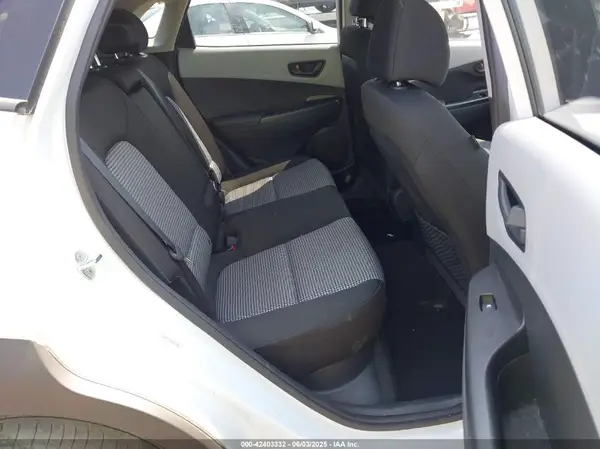 KM8K2CAA9MU615281 2021 HYUNDAI KONA - Image 8