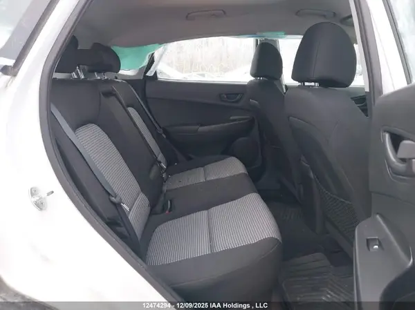 KM8K2CAA9MU620044 2021 HYUNDAI KONA - Image 8