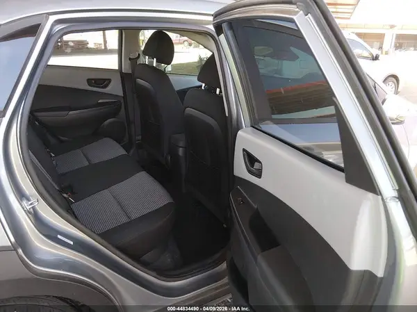 KM8K2CAA9MU693124 2021 HYUNDAI KONA - Image 8