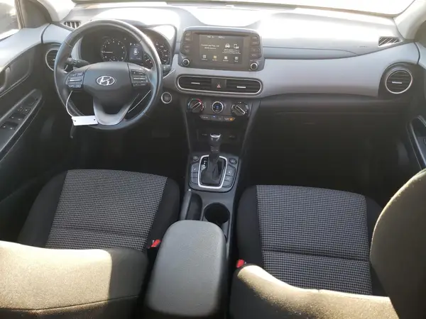 KM8K2CAAXJU082028 2018 HYUNDAI KONA - Image 8