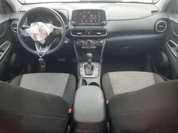 KM8K2CAAXJU153017 2018 HYUNDAI KONA - Image 8