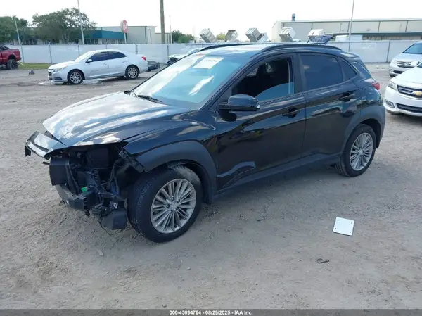 KM8K2CAAXKU205005 2019 HYUNDAI KONA - Image 2