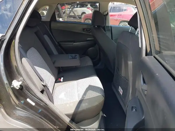 KM8K2CAAXKU205005 2019 HYUNDAI KONA - Image 8