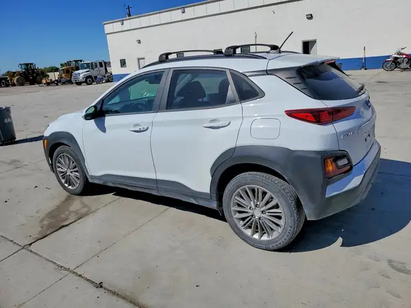 KM8K2CAAXLU473473 2020 HYUNDAI KONA - Image 2