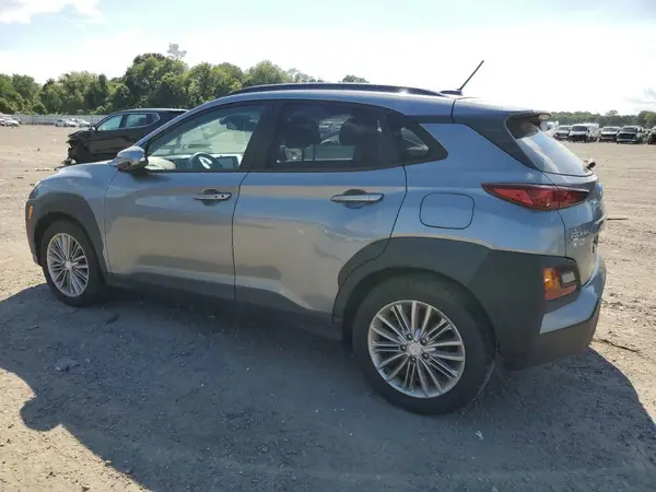 KM8K2CAAXLU499572 2020 HYUNDAI KONA - Image 2