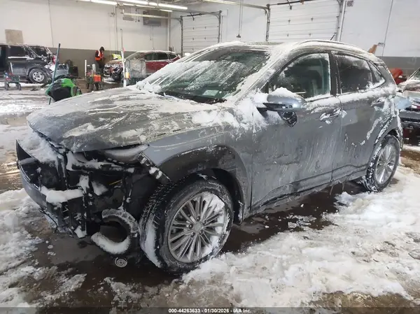 KM8K2CAAXMU672430 2021 HYUNDAI KONA - Image 2