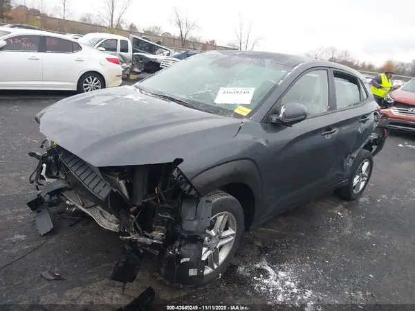 KM8K2CAB0NU760185 2022 HYUNDAI KONA - Image 2