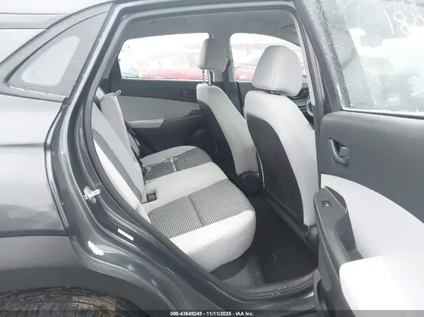 KM8K2CAB0NU760185 2022 HYUNDAI KONA - Image 8
