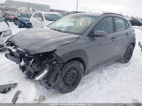 KM8K2CAB0NU768299 2022 HYUNDAI KONA - Image 2
