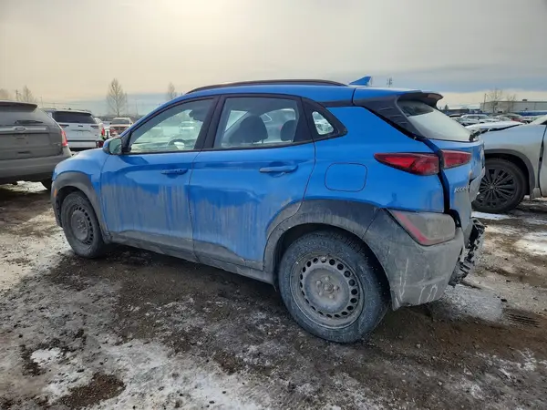 KM8K2CAB0NU780677 2022 HYUNDAI KONA - Image 2