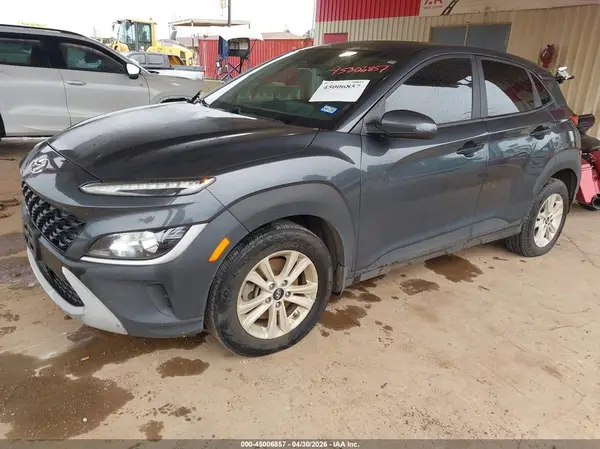 KM8K2CAB0NU803827 2022 HYUNDAI KONA - Image 2