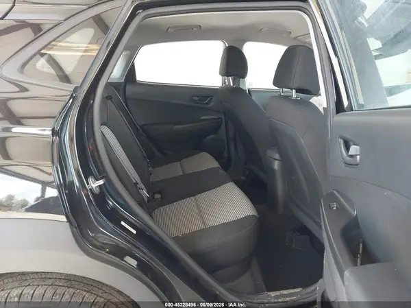 KM8K2CAB0NU830476 2022 HYUNDAI KONA - Image 8