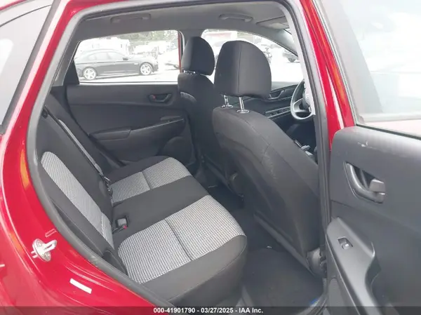 KM8K2CAB0NU868211 2022 HYUNDAI KONA - Image 8