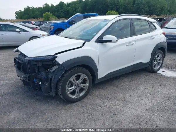 KM8K2CAB0PU036323 2023 HYUNDAI KONA - Image 2