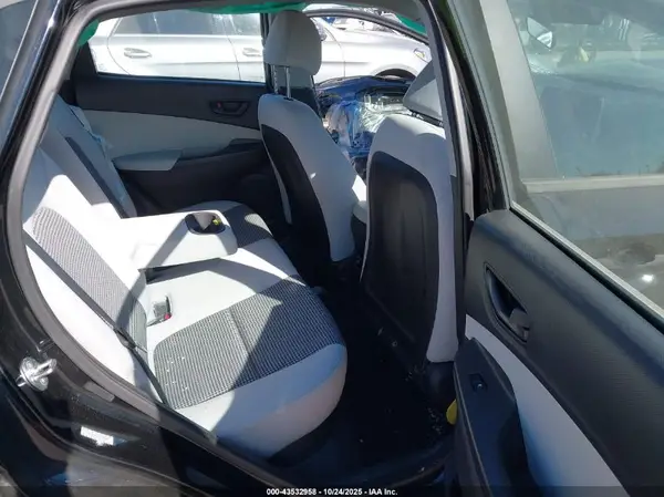 KM8K2CAB0PU959305 2023 HYUNDAI KONA - Image 8