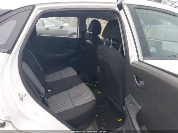 KM8K2CAB1NU773625 2022 HYUNDAI KONA - Image 8