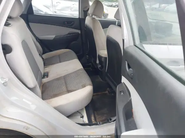KM8K2CAB1PU005534 2023 HYUNDAI KONA - Image 8