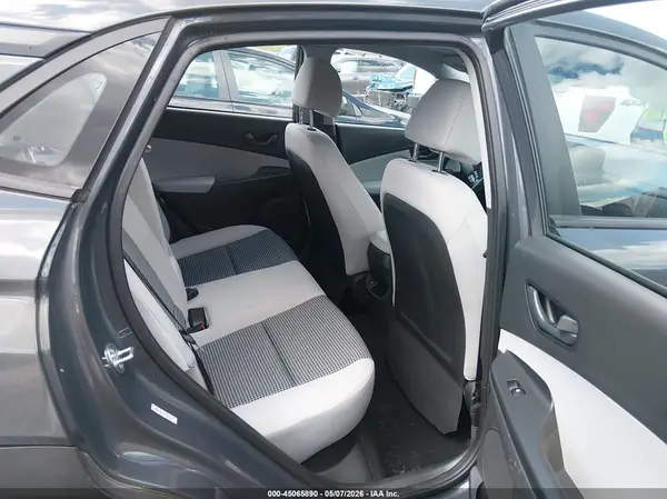 KM8K2CAB1PU058136 2023 HYUNDAI KONA - Image 8