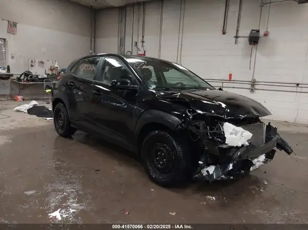 KM8K2CAB1PU947924 2023 HYUNDAI KONA - Image 1