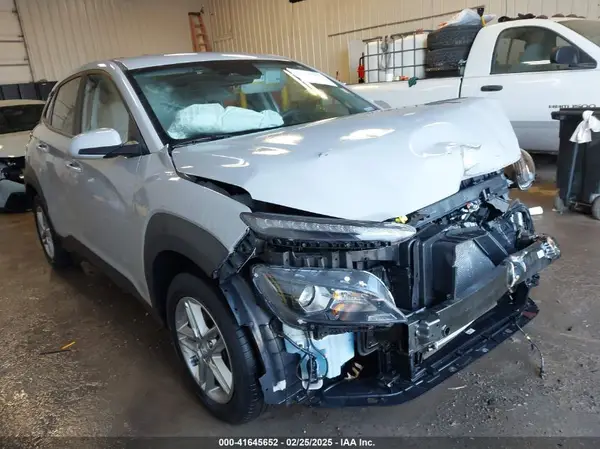 KM8K2CAB2NU759376 2022 HYUNDAI KONA - Image 1