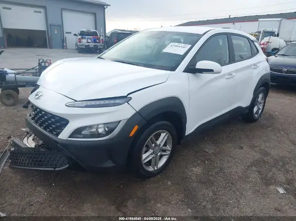 KM8K2CAB2NU794404 2022 HYUNDAI KONA - Image 2