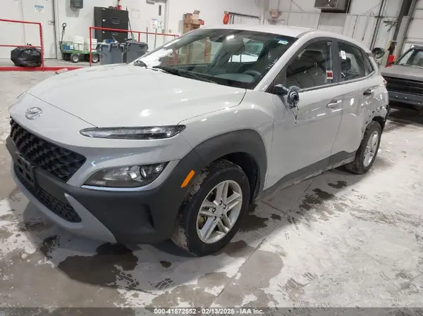 KM8K2CAB2PU013965 2023 HYUNDAI KONA - Image 2