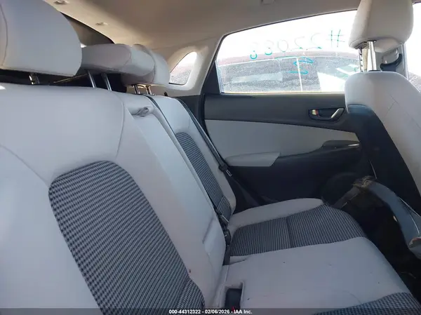KM8K2CAB2PU988658 2023 HYUNDAI KONA - Image 8