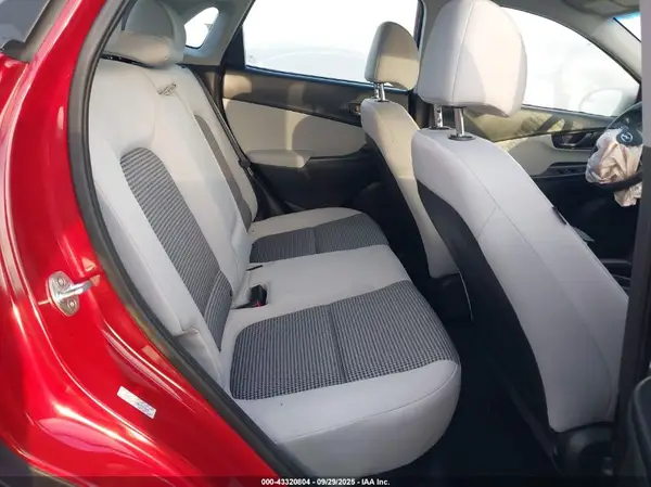 KM8K2CAB3NU777045 2022 HYUNDAI KONA - Image 8
