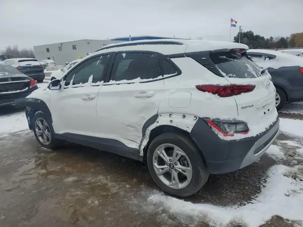 KM8K2CAB3NU829404 2022 HYUNDAI KONA - Image 2