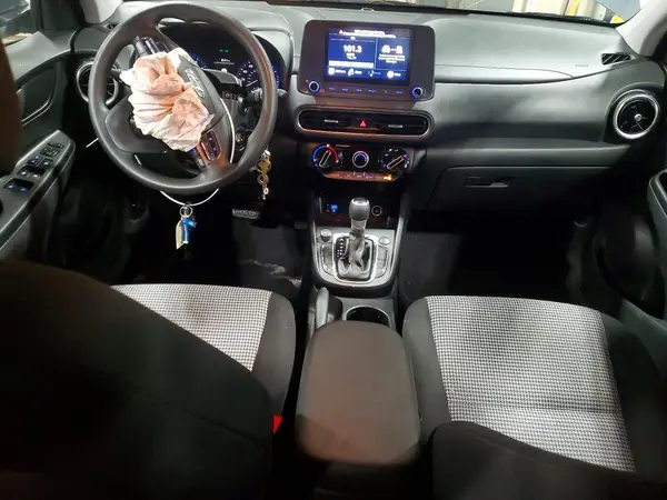 KM8K2CAB3NU864105 2022 HYUNDAI KONA - Image 8