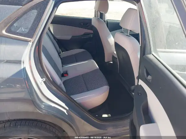 KM8K2CAB3NU876819 2022 HYUNDAI KONA - Image 8