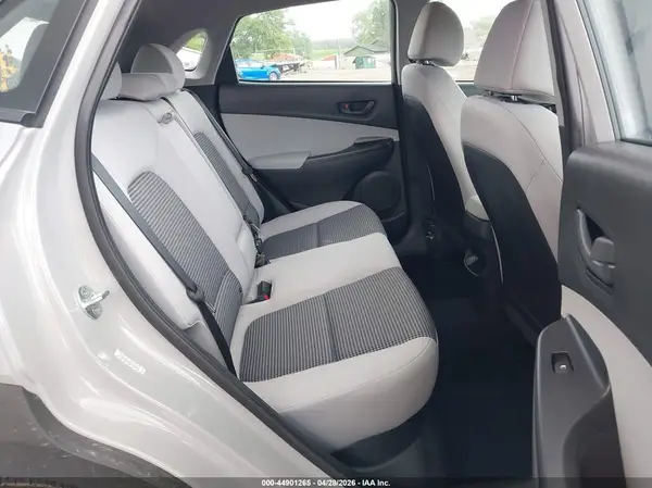 KM8K2CAB3PU020844 2023 HYUNDAI KONA - Image 8
