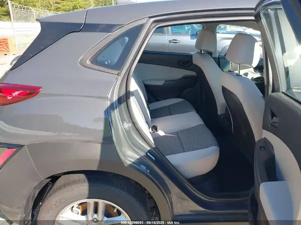 KM8K2CAB3PU053438 2023 HYUNDAI KONA - Image 8