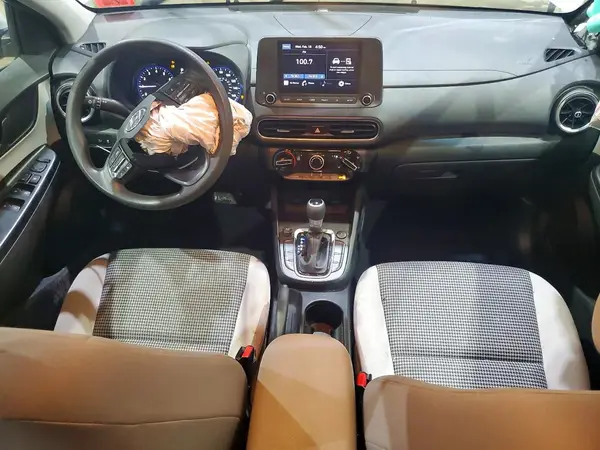 KM8K2CAB4NU802616 2022 HYUNDAI KONA - Image 8