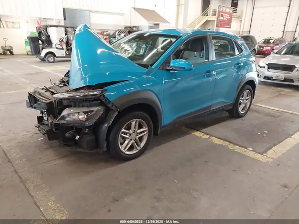 KM8K2CAB4NU817925 2022 HYUNDAI KONA - Image 2