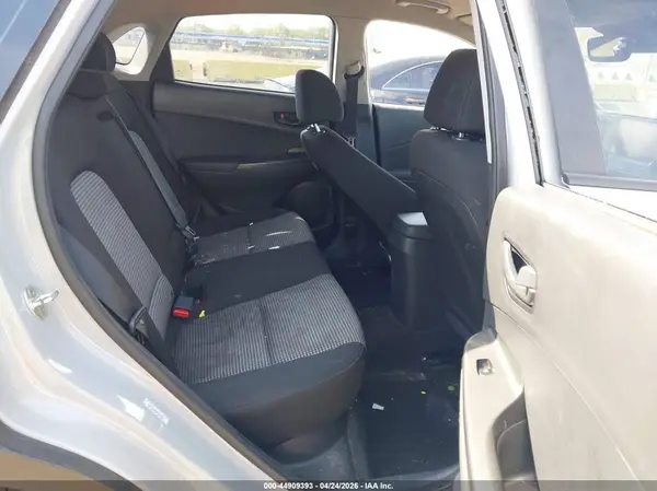 KM8K2CAB4NU818251 2022 HYUNDAI KONA - Image 8