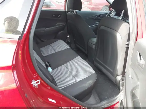 KM8K2CAB4NU825653 2022 HYUNDAI KONA - Image 8