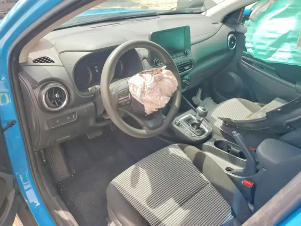 KM8K2CAB4NU841271 2022 HYUNDAI KONA - Image 8
