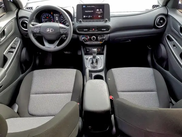 KM8K2CAB4PU021355 2023 HYUNDAI KONA - Image 8